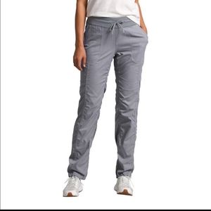 NWT The North Face Aphrodite 2.0 Pants